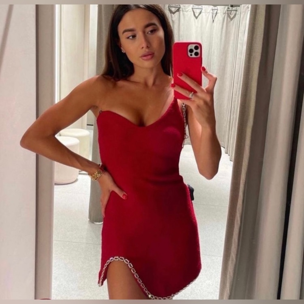 Bloggers favorite zara tweed diamond chain shoulder dress